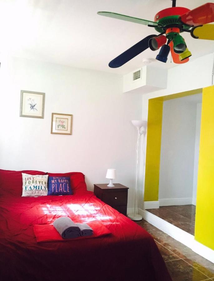 Miami House Apartman Kültér fotó